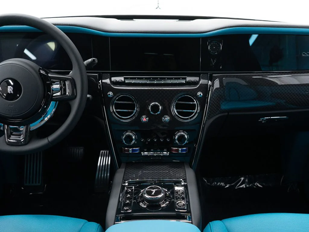 New 2026 Black Diamond Rolls-Royce  image 43
