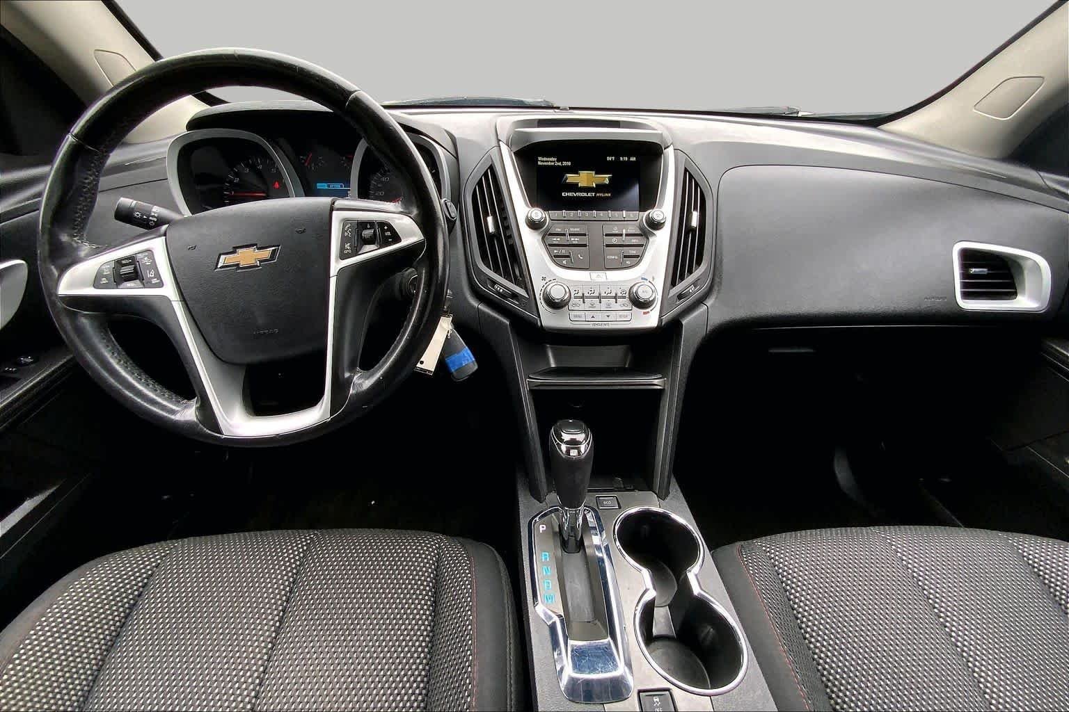 Used 2017 Silver Ice Metallic Chevrolet LT image 13