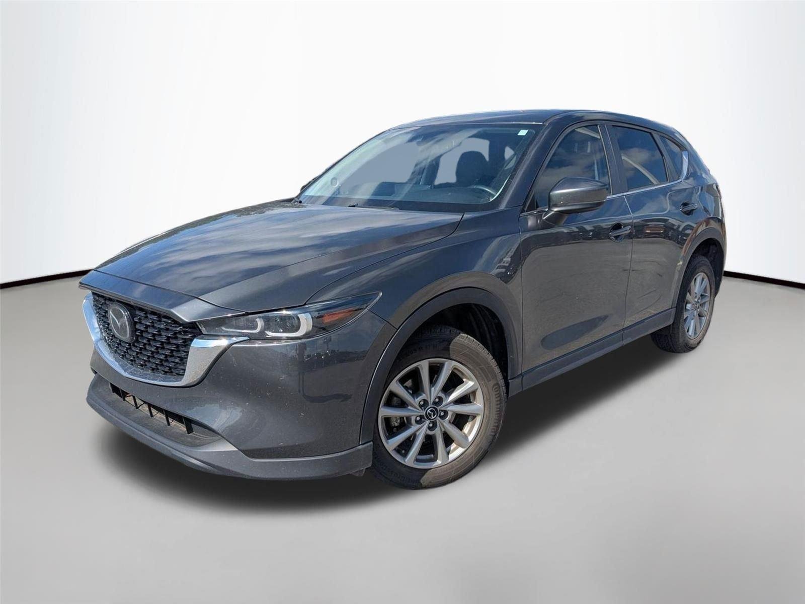 2023 Mazda CX-5 S Preferred package Auto AWD's photo