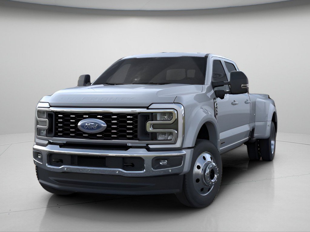 New 2026 Glacier Gray Metallic Tri-Coat Ford LARIAT image 2