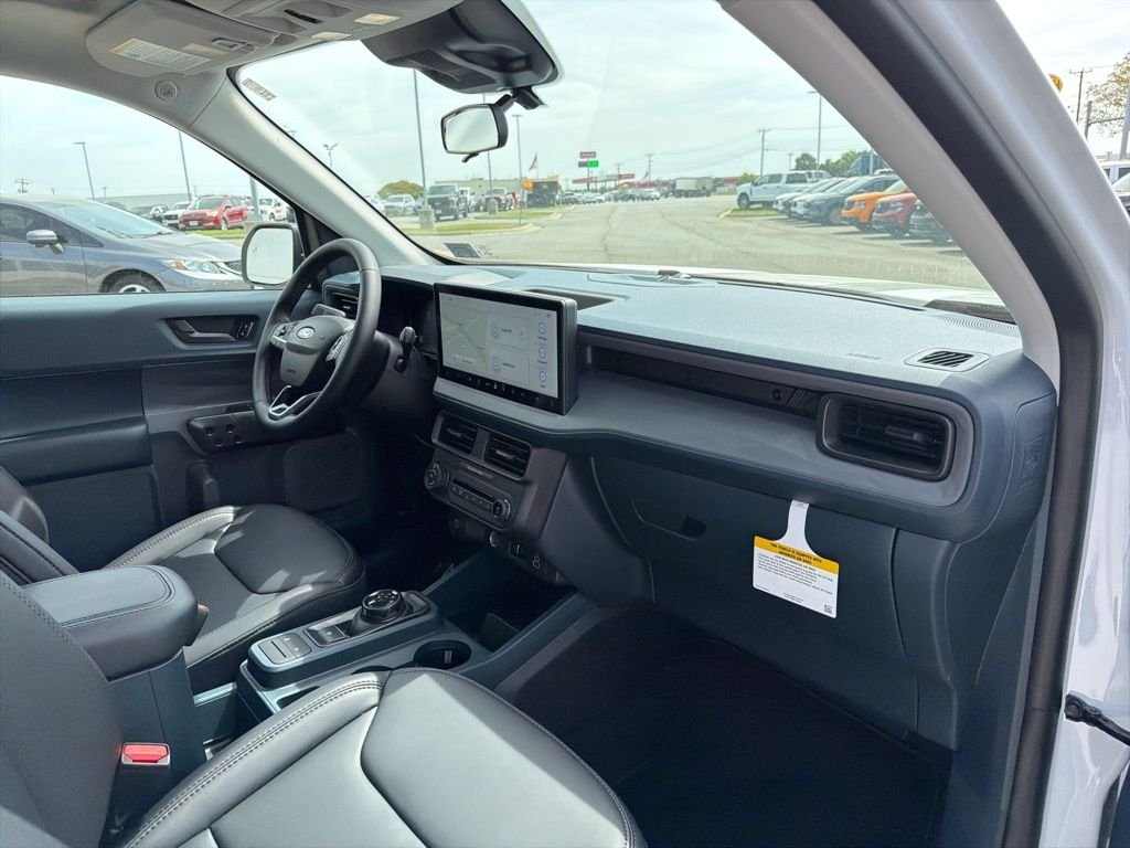 New 2026 Oxford White Ford Lariat® image 21