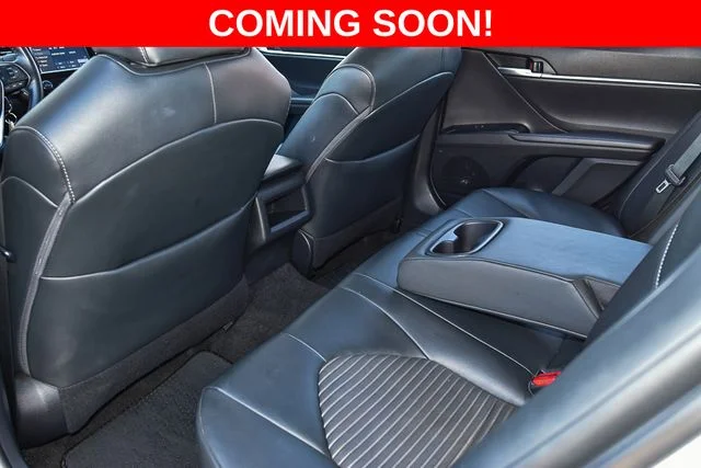 Used 2022 Silver Toyota SE image 18