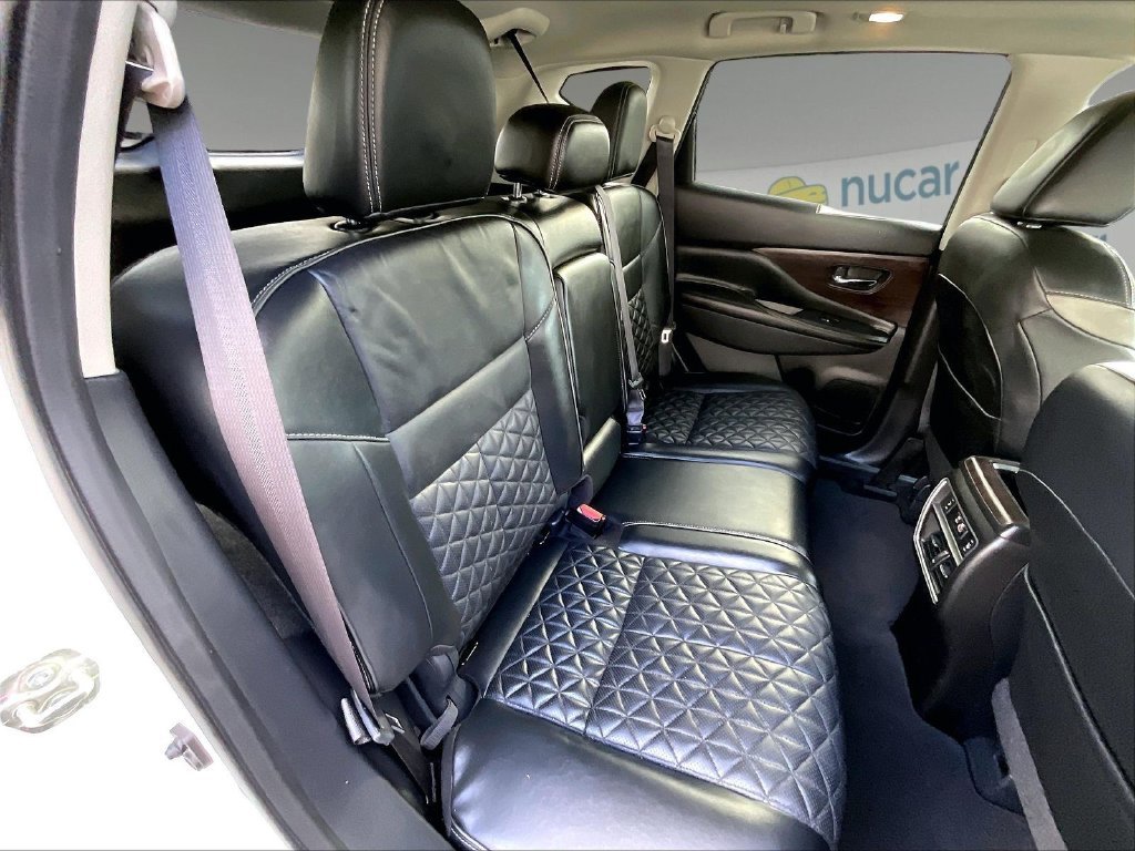 Used 2020 Pearl White Tricoat Nissan Platinum image 16