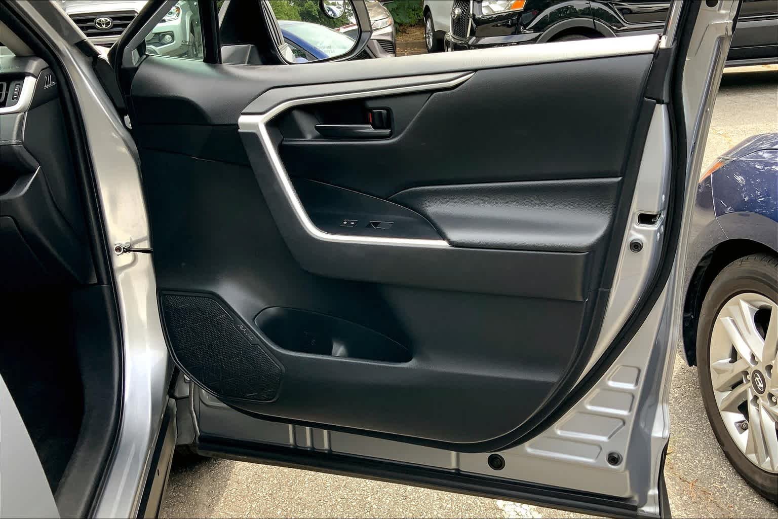 Used 2020 Silver Sky Metallic Toyota LE image 22