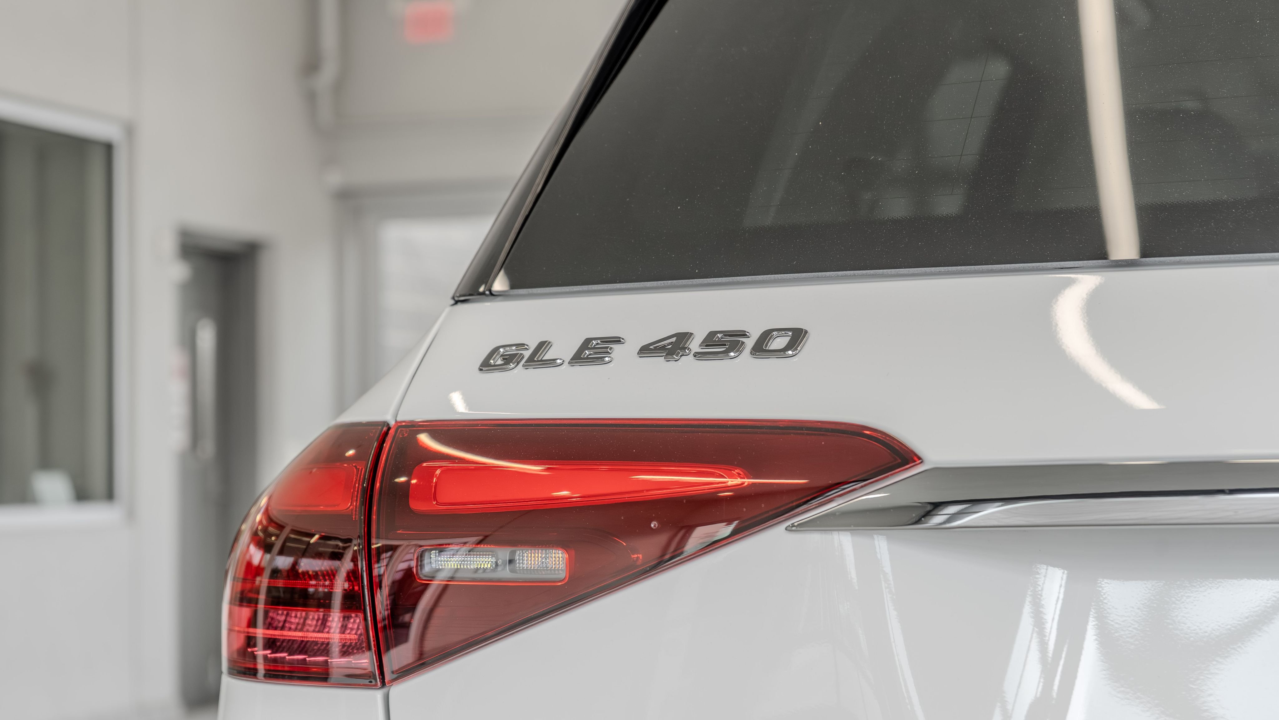 New 2026 Polar White Mercedes-Benz GLE 450 image 22