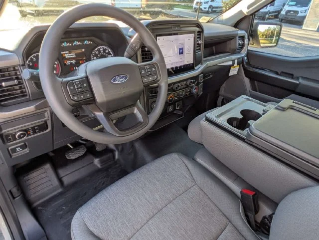 New 2026 Oxford White Ford XL image 15