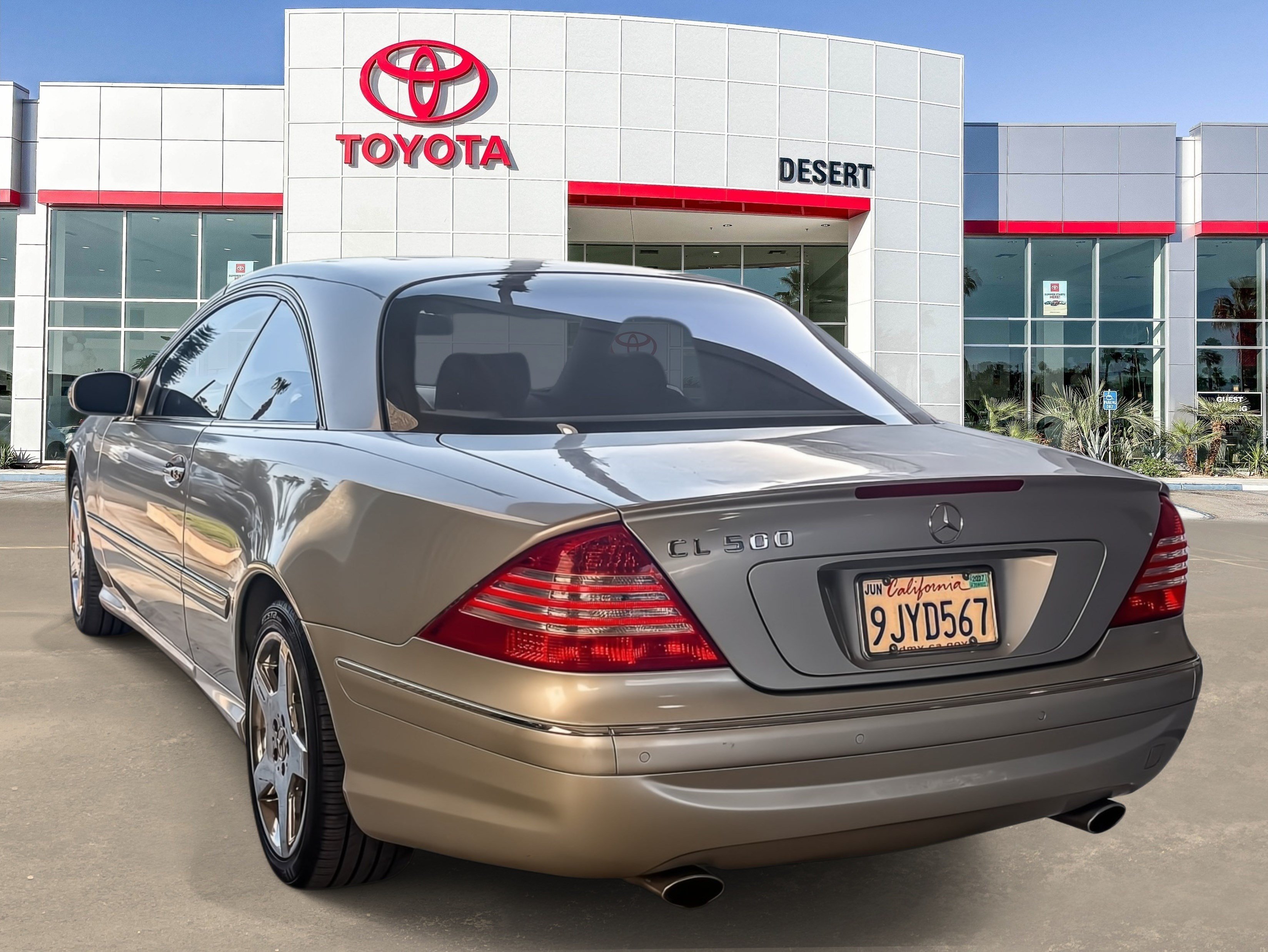Used 2004  Mercedes-Benz CL 500 image 4