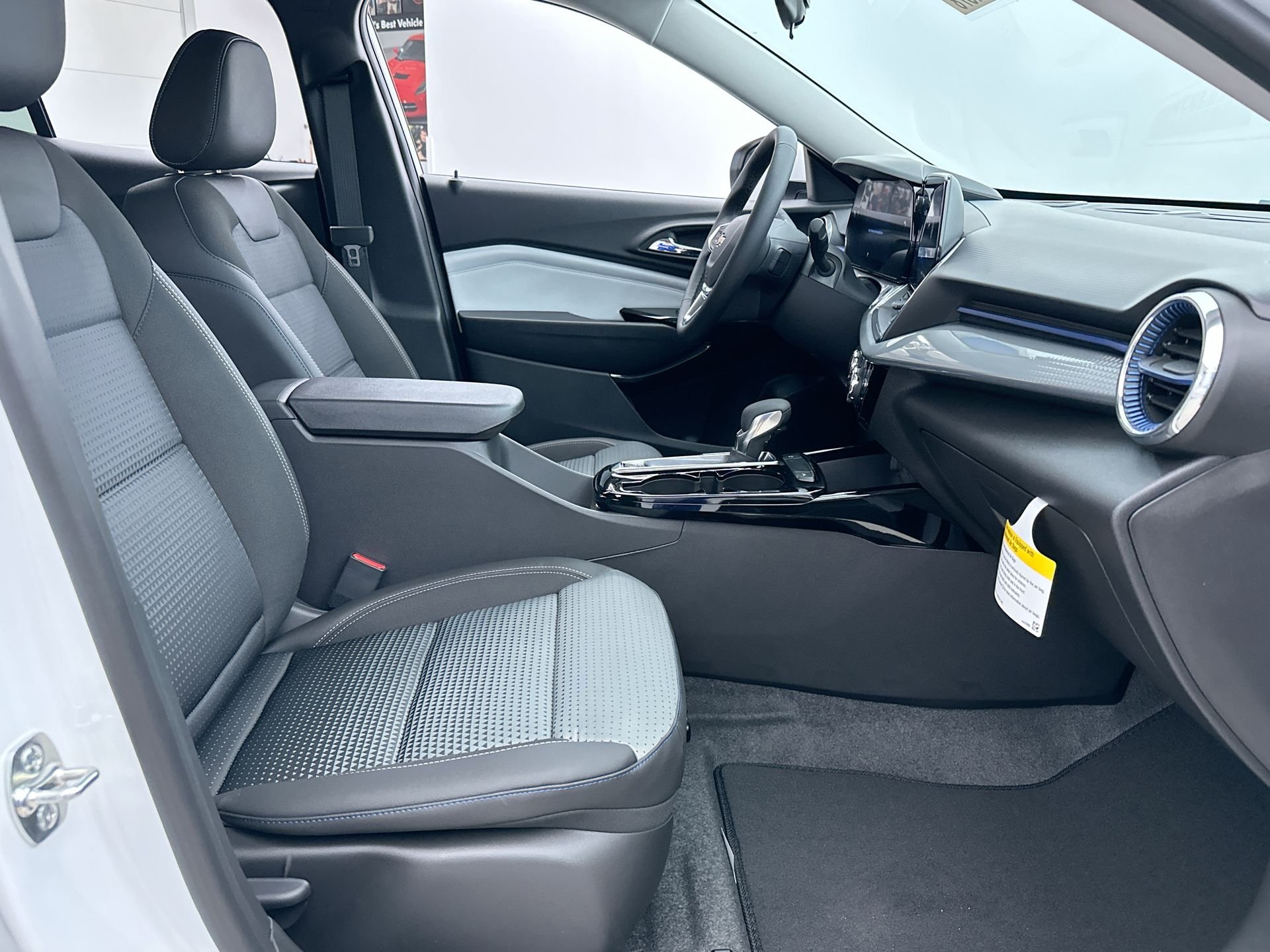 New 2026 Summit White Chevrolet LT image 82
