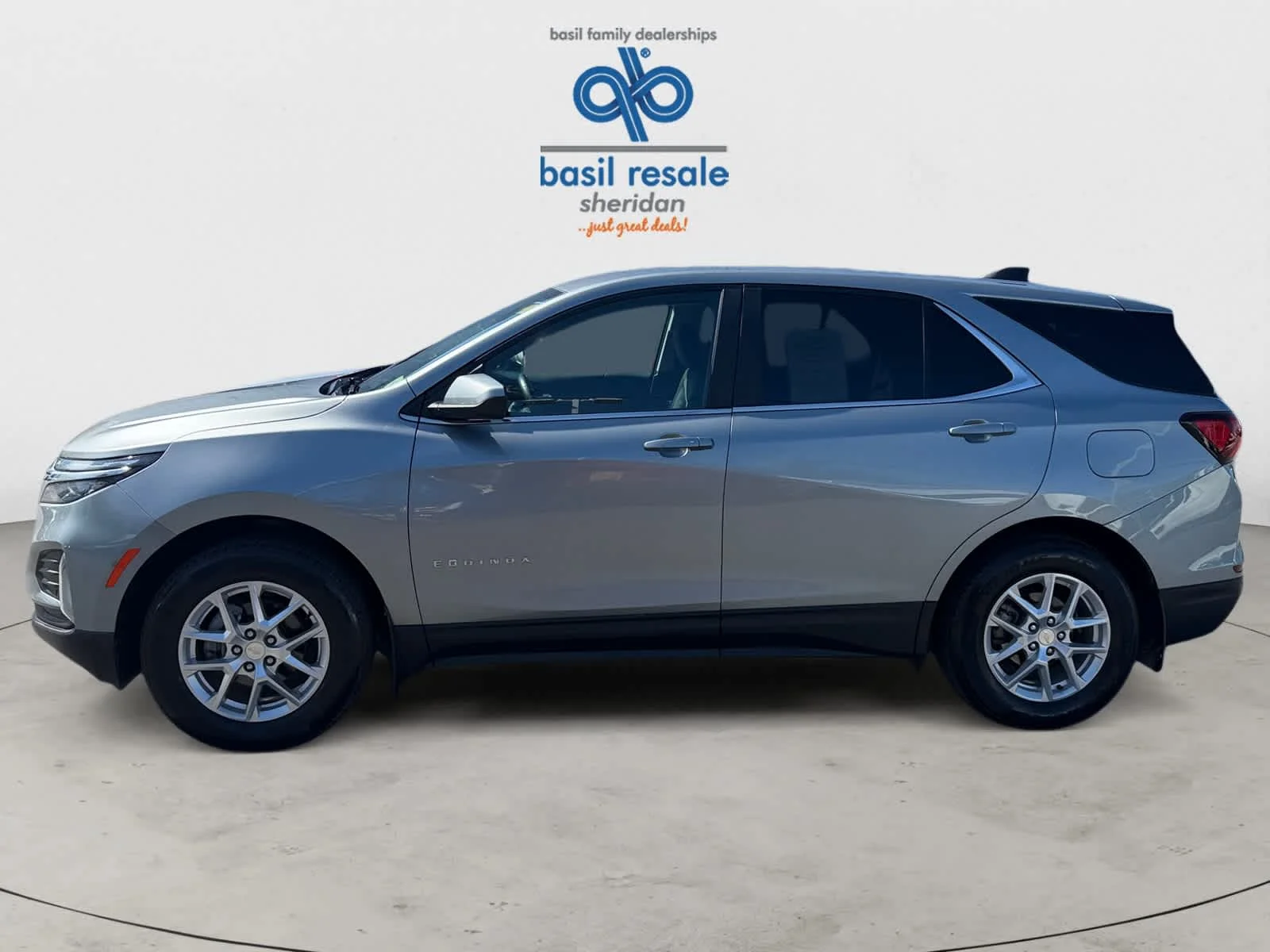 Used 2023 Sterling Gray Metallic Chevrolet LT image 3