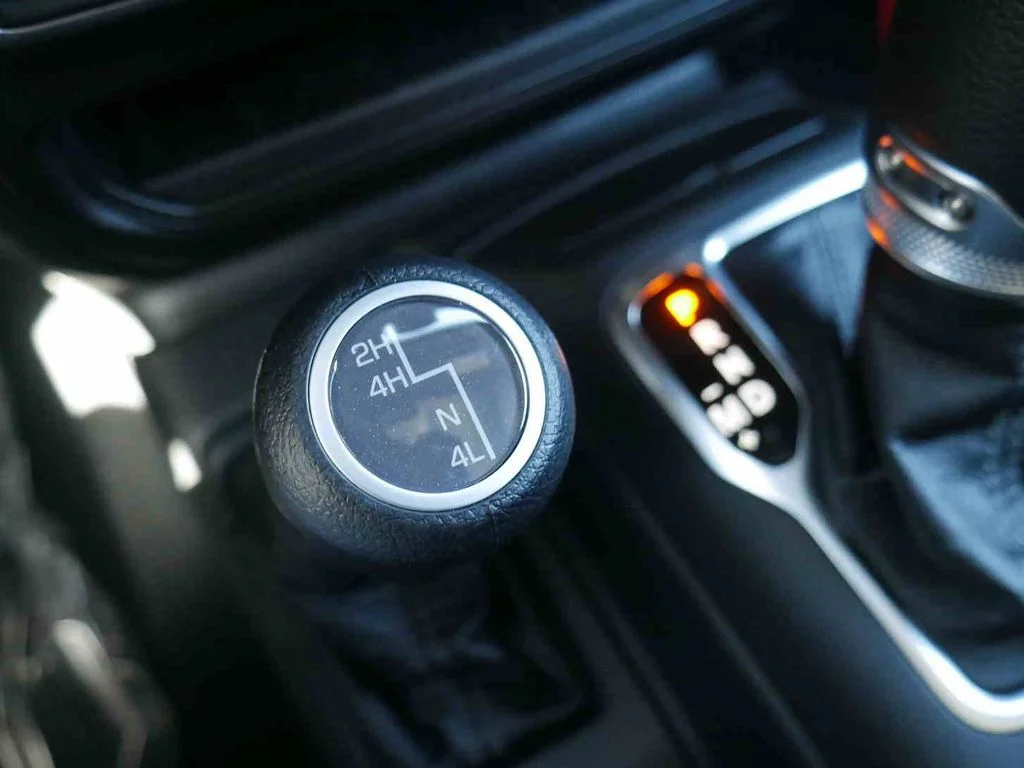 New 2026 Blue Jeep Sport S image 28