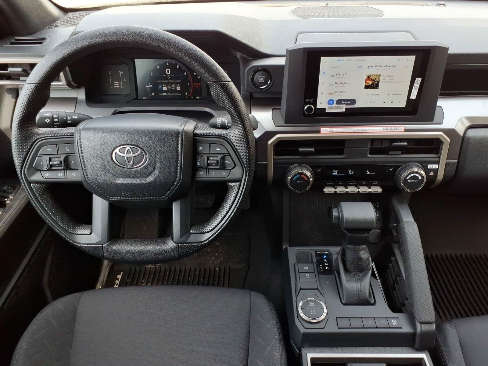 2026 Toyota Tacoma SR5 - Photo 21
