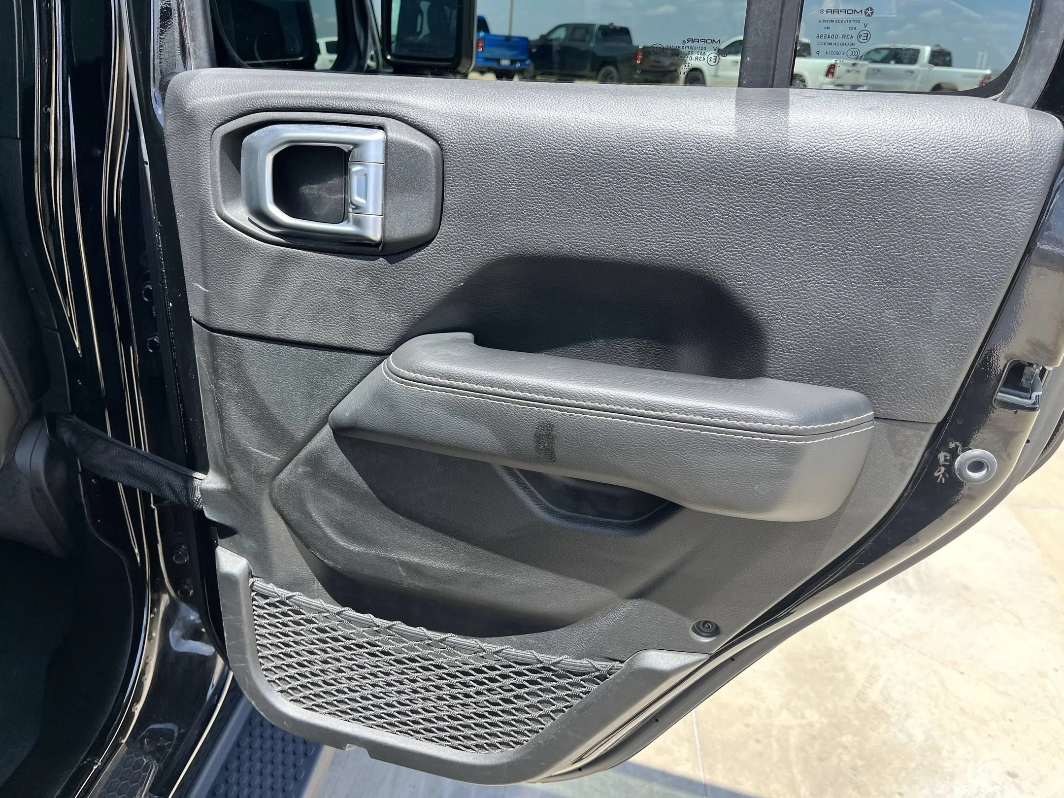 Used 2022 Black Jeep Unlimited Sahara 4xe image 21