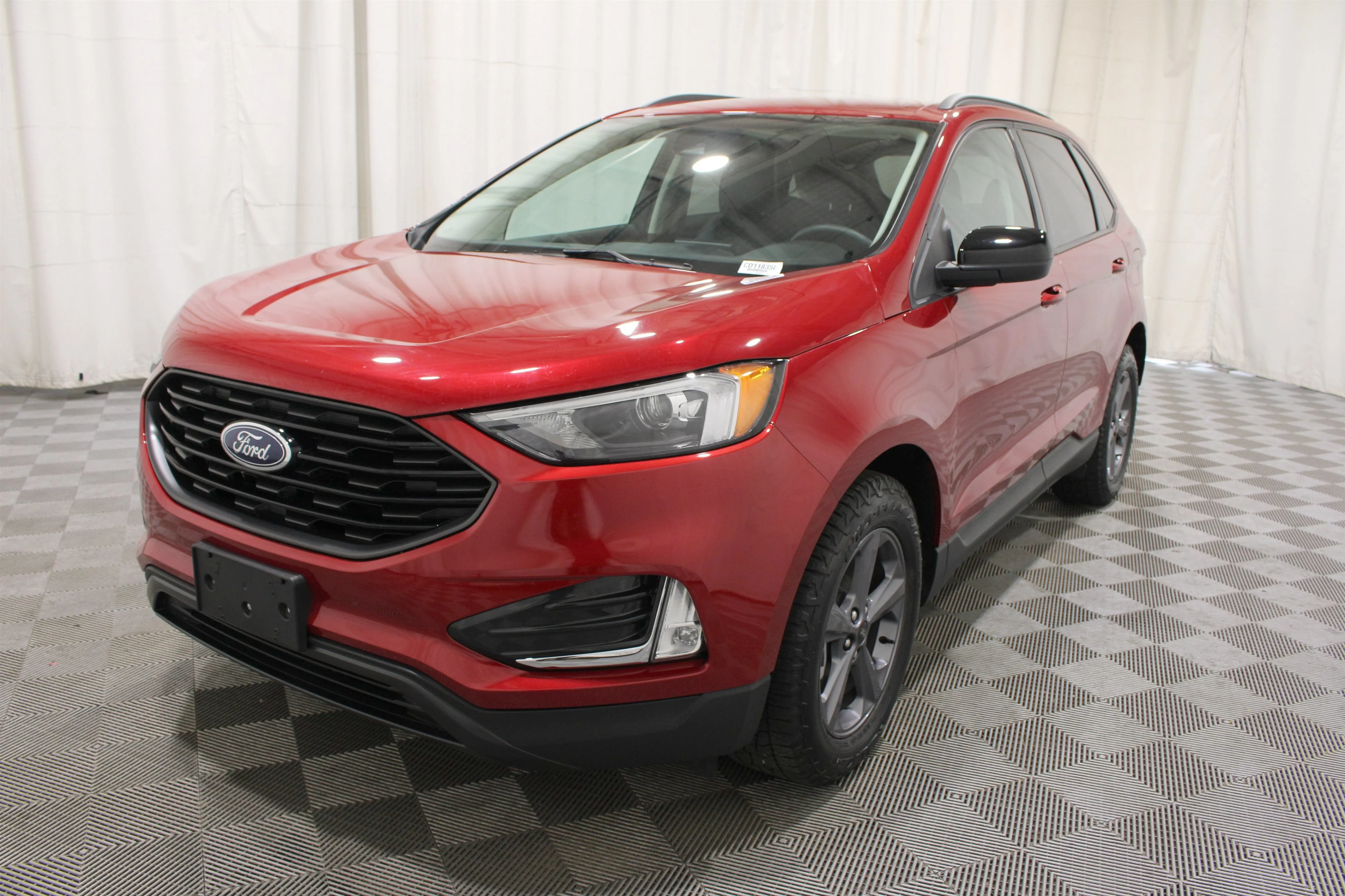2024 Ford Edge SEL - Photo 35