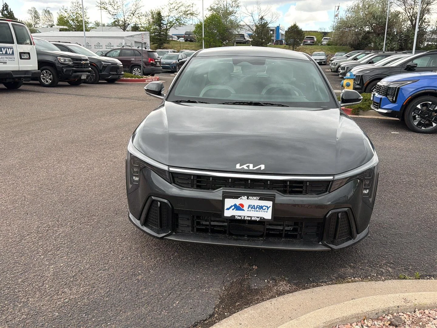 New 2026 Interstellar Gray Kia GT-Line image 2