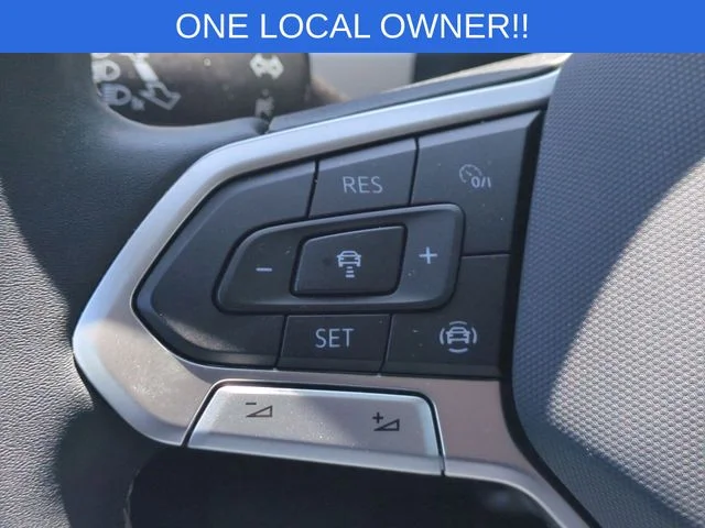 Used 2023  Volkswagen 3.6L V6 SE w/Technology image 19
