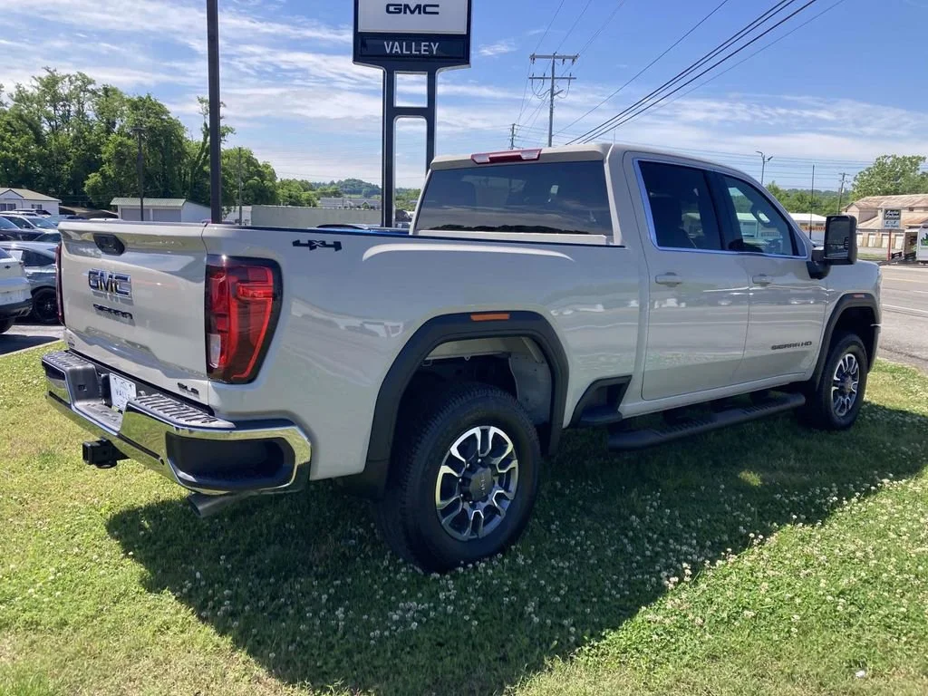 New 2026 Coastal Dune GMC SLE image 4