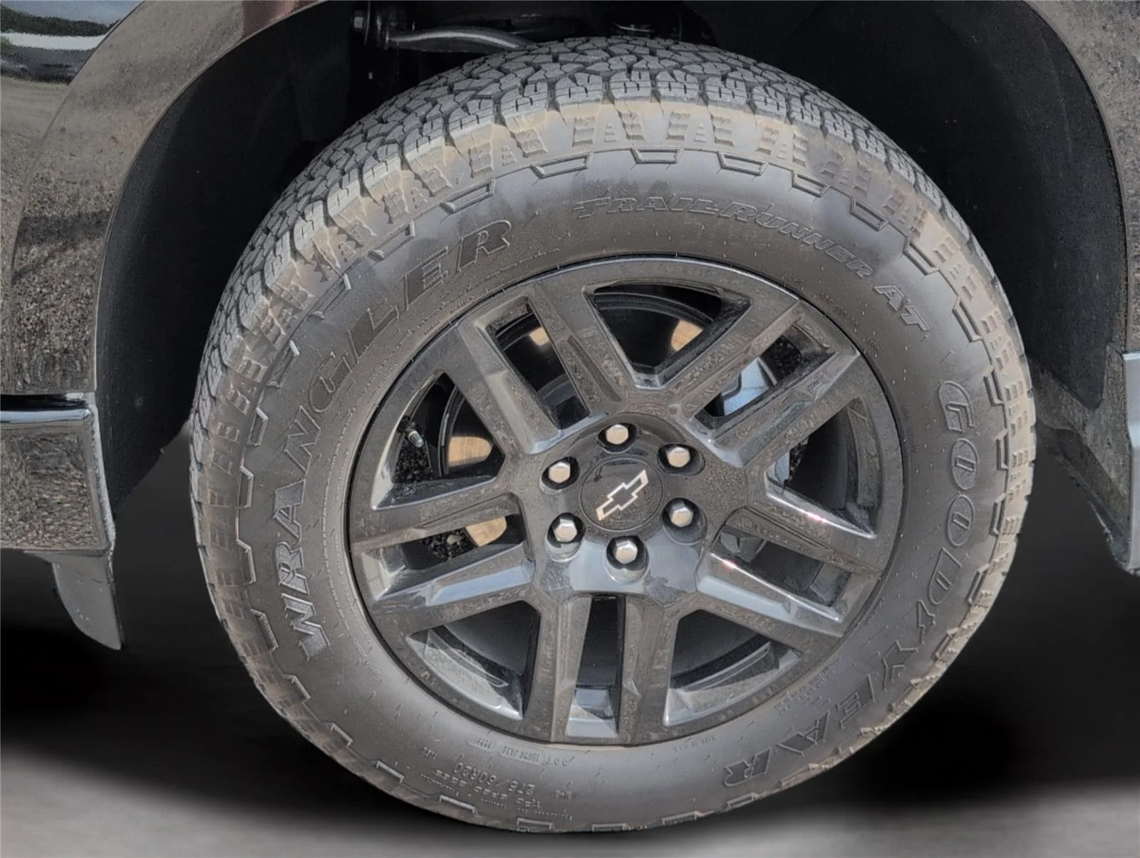 Used 2025 Black Chevrolet Custom image 32