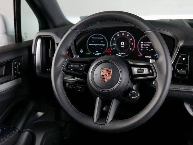 Certified Used 2026 White Porsche  image 15