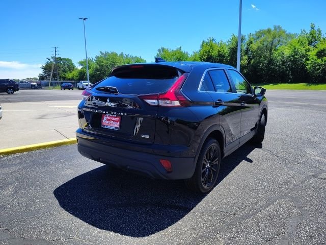Used 2024 Black Mitsubishi LE image 7