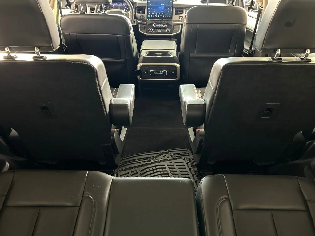 Used 2022 Black Ford XLT image 38