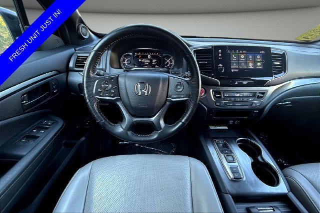 Used 2023 Gray Honda EX-L image 10