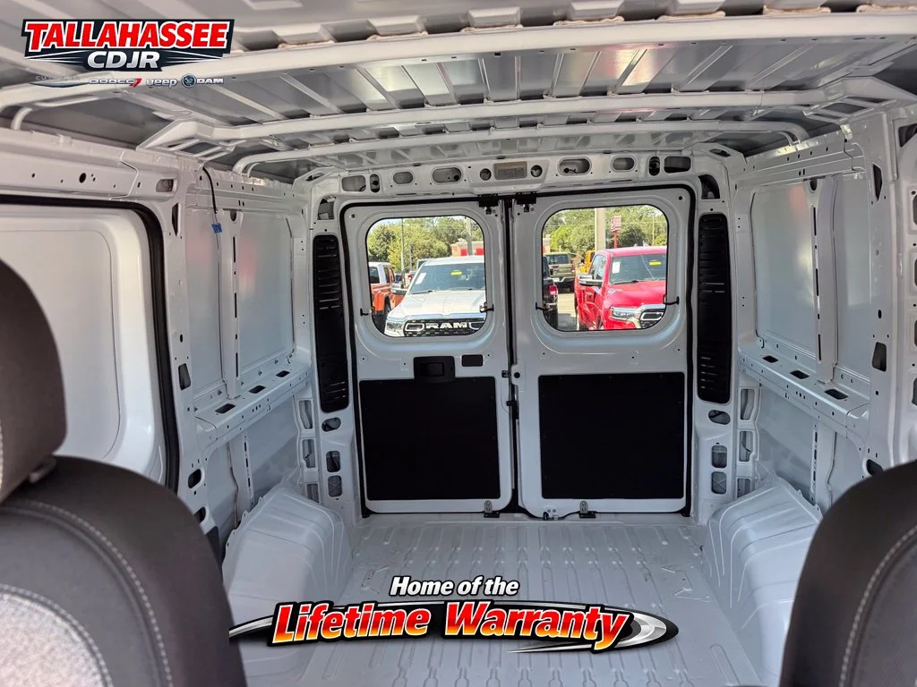 New 2026 Bright White Clear-Coat Exterior Paint RAM Low Roof image 32