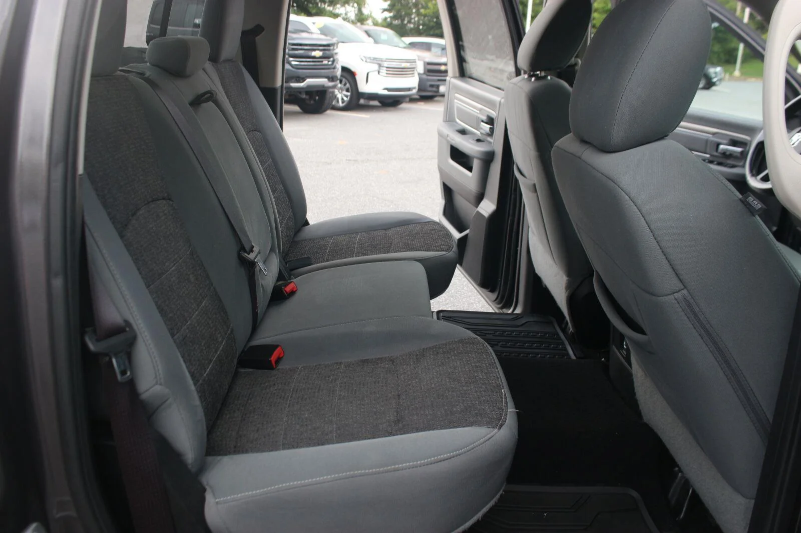 Used 2016 Grey Ram Lone Star image 33