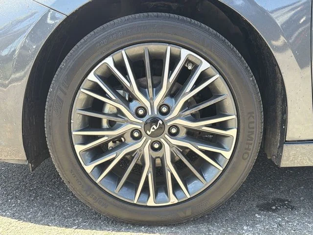 Certified Used 2023 Gray Kia GT-Line image 10