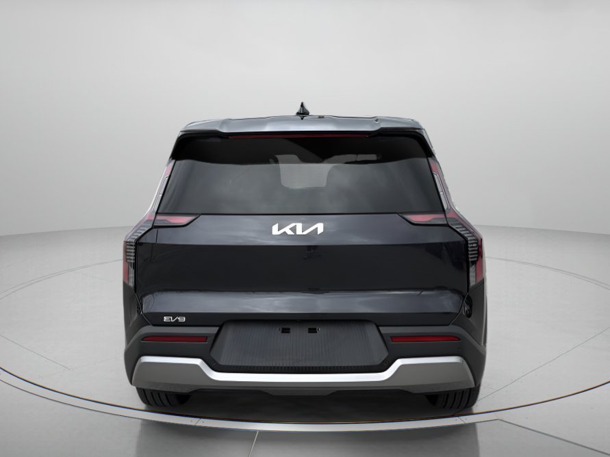 Used 2026 Panthera Metal Kia Light Long Range image 4