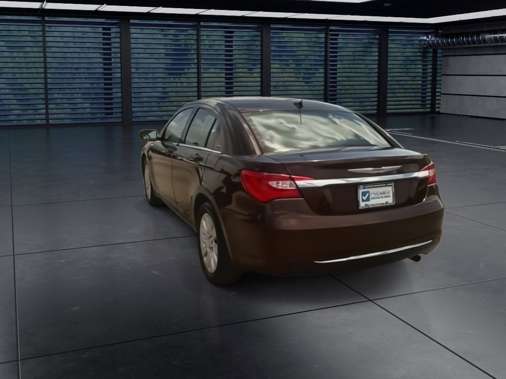 Used 2013 Beige Chrysler LX image 8