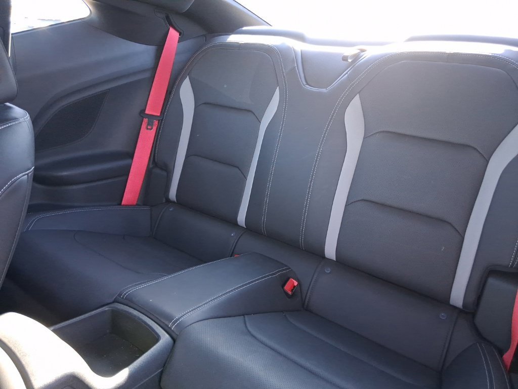 Used 2023 BLACK Chevrolet 2LT image 11