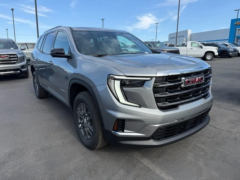 2026 GMC Acadia Elevation FWD's photo