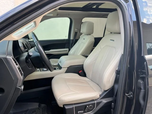 Used 2020 Agate Black Ford Platinum image 10