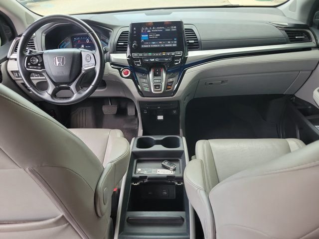 Used 2021 Obsidian Blue Pearl Honda Touring image 20