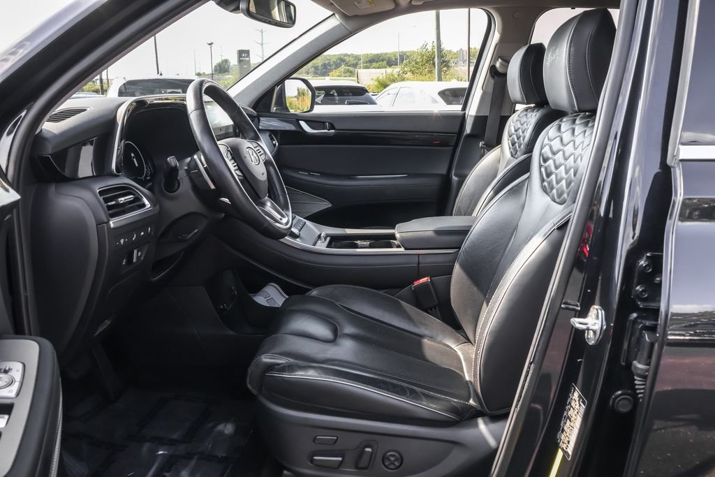 Certified Used 2021 White Hyundai Limited image 6