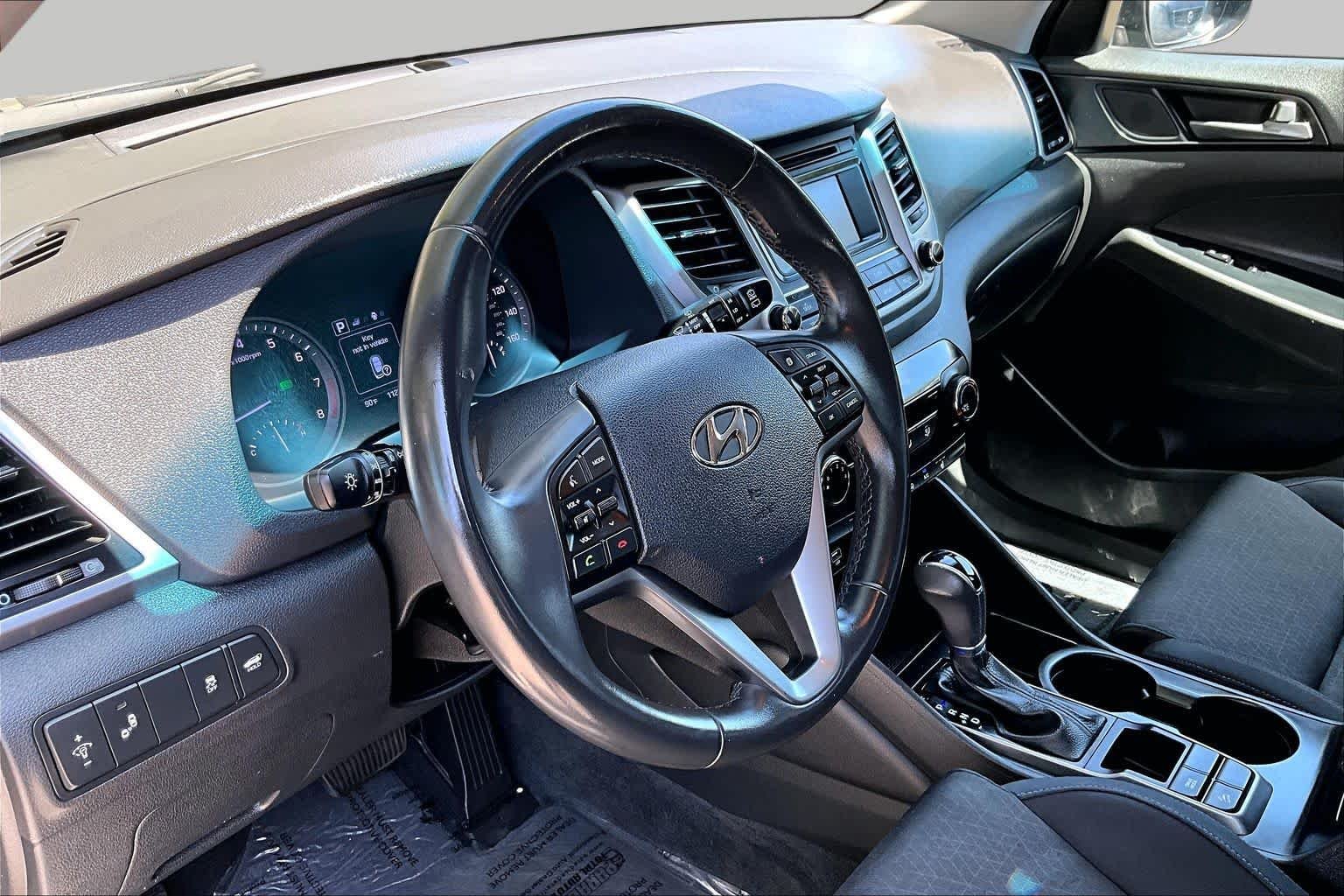 Used 2016 Ash Black Hyundai Sport image 16