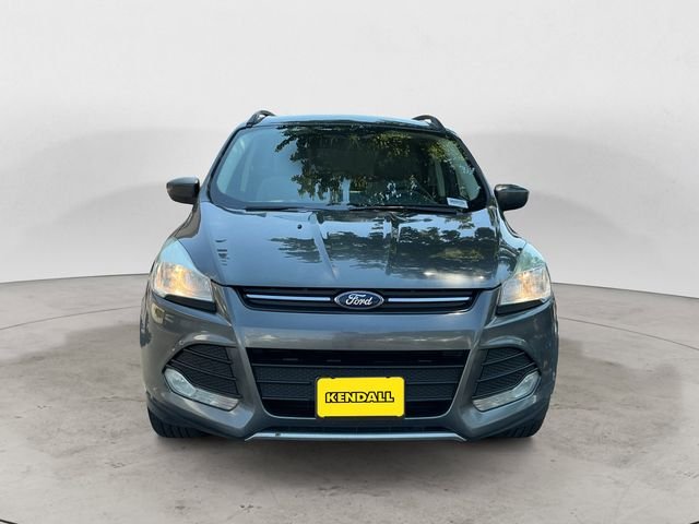 Used 2015  Ford SE image 2