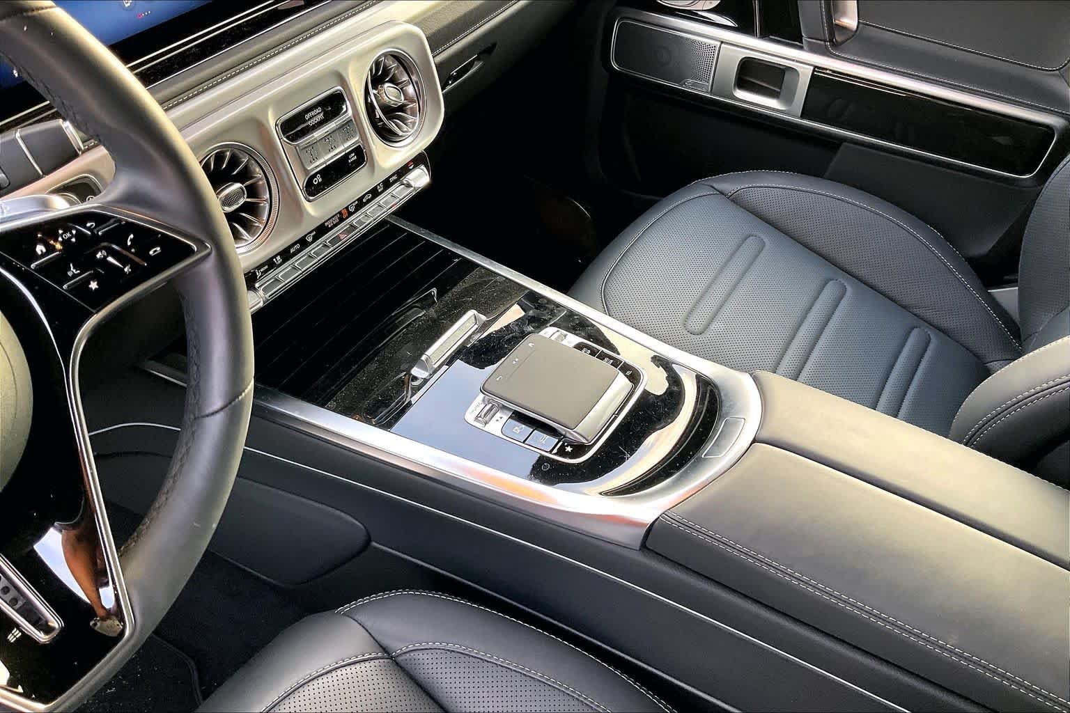 Used 2026 Indium Grey Mercedes-Benz G 550 image 16
