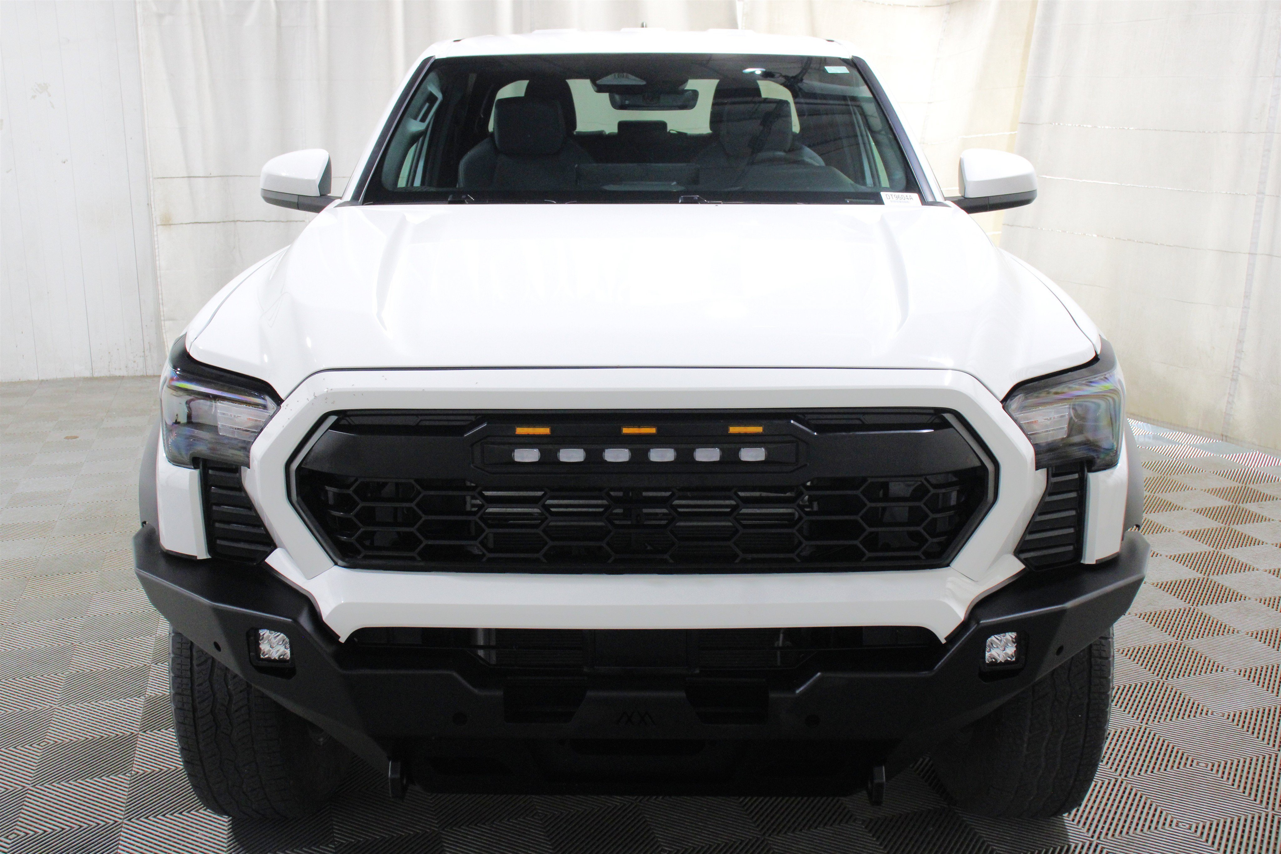 2025 Toyota Tacoma TRD Off Road - Photo 29