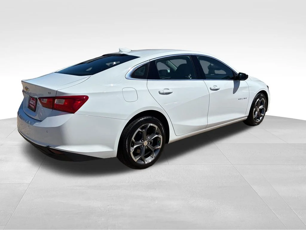 Used 2024 White Chevrolet LT image 5