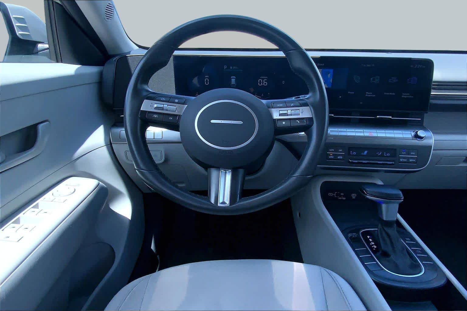 Used 2025 Cyber Gray Metallic Hyundai SEL image 6