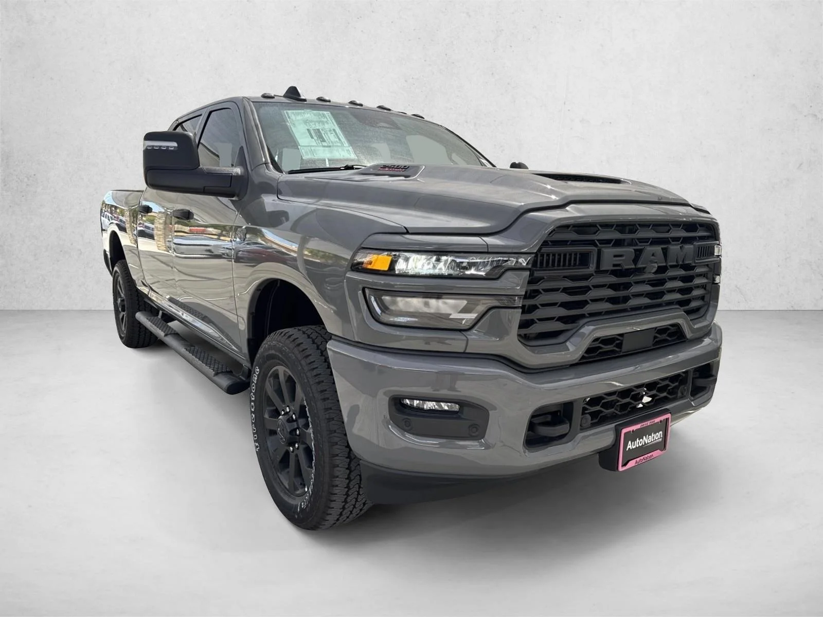 New 2027 Ceramic Gray Clear-Coat Exterior Paint RAM Black Express image 9