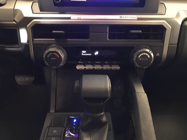 Used 2025 White Toyota SR5 image 16