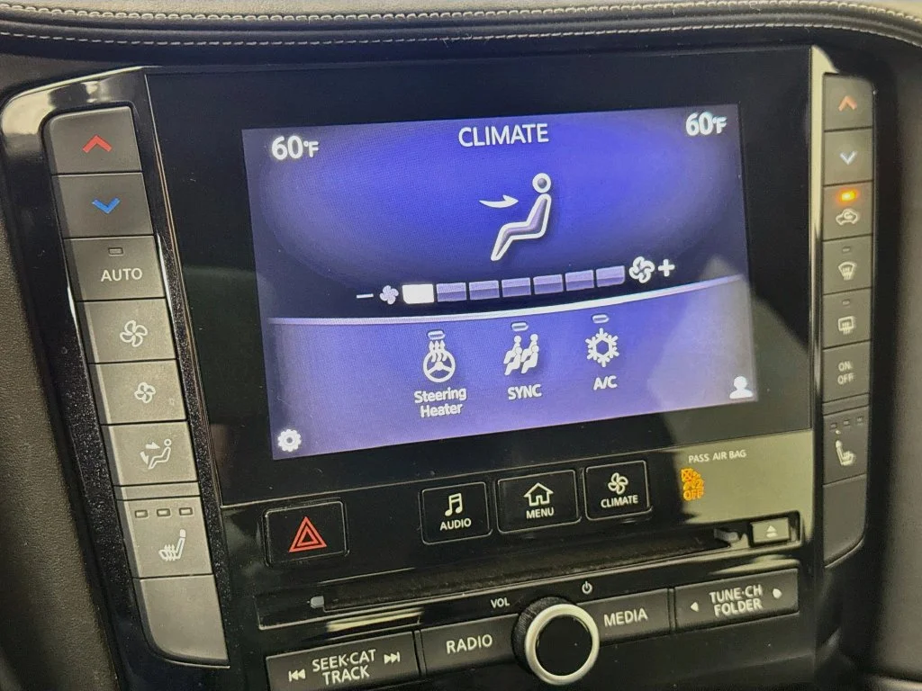 Certified Used 2019 Silver INFINITI ESSENTIAL image 20