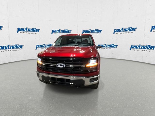 New 2026 Ruby Red Metallic Tinted Clearcoat Ford XLT image 4