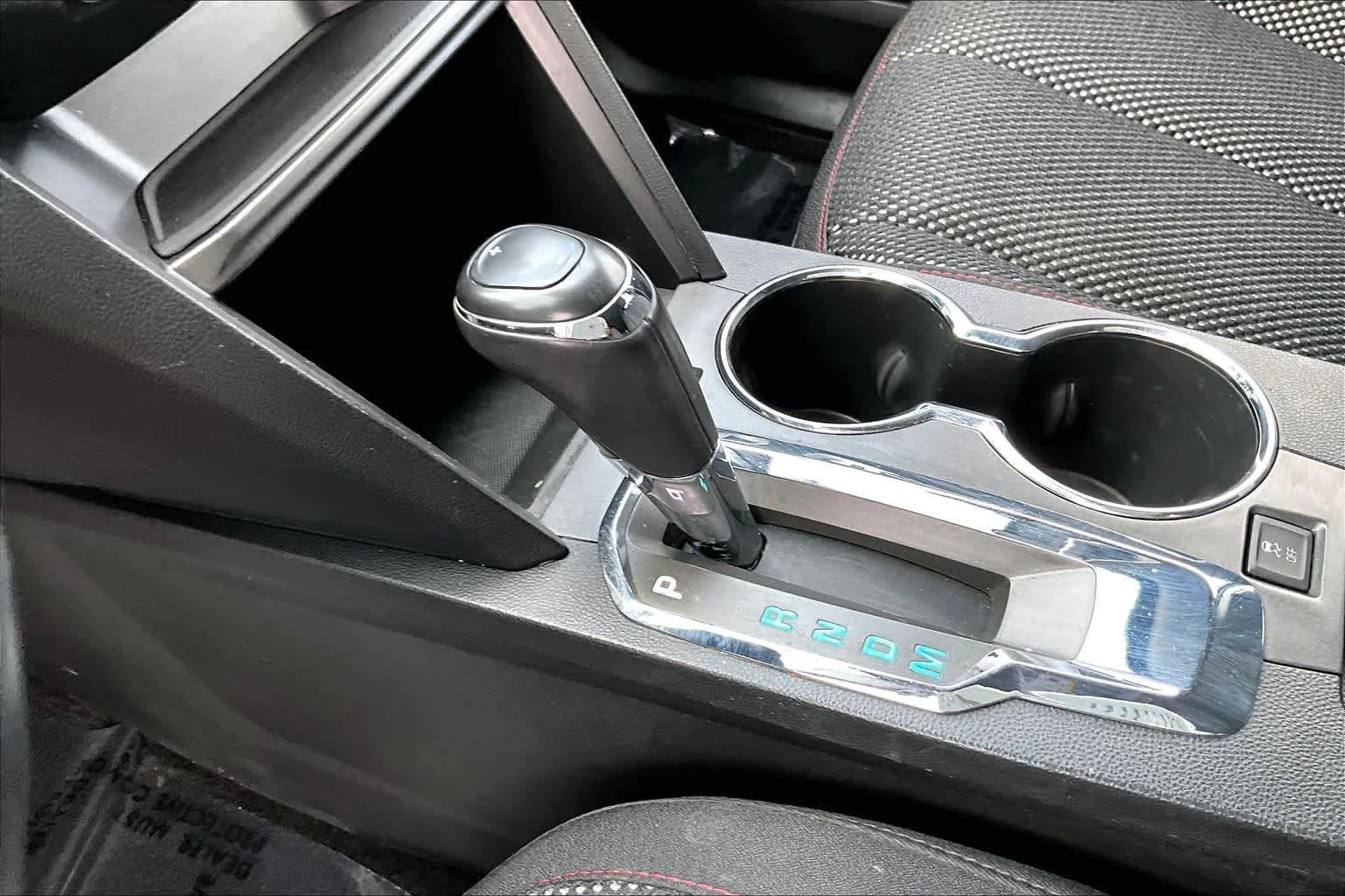 Used 2016 Silver Ice Metallic Chevrolet LT image 16
