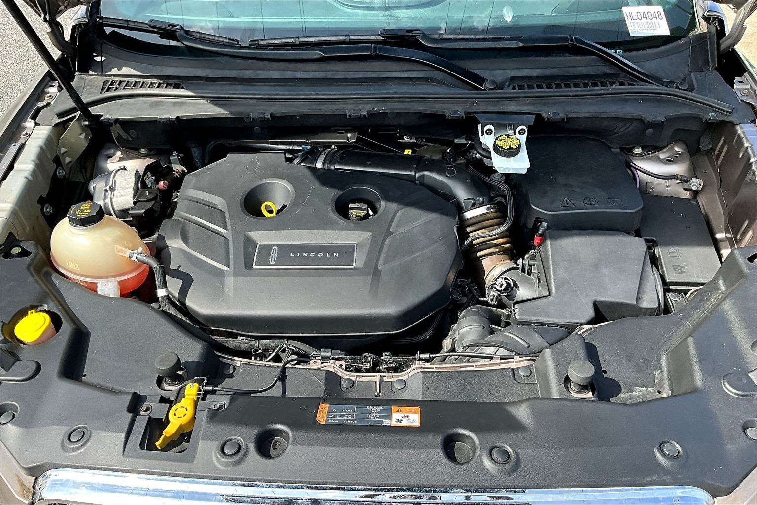 Used 2019 Brown Lincoln Select image 25