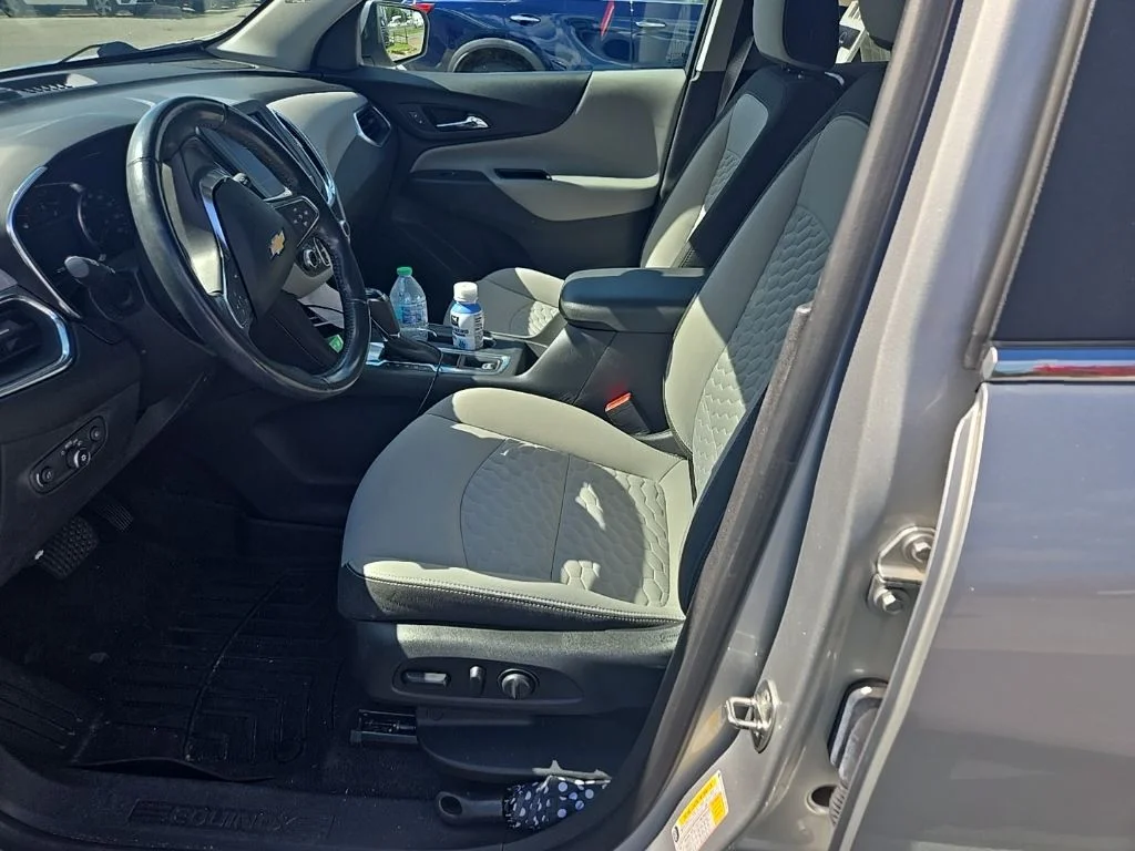 Used 2021 Silver Chevrolet LT image 14