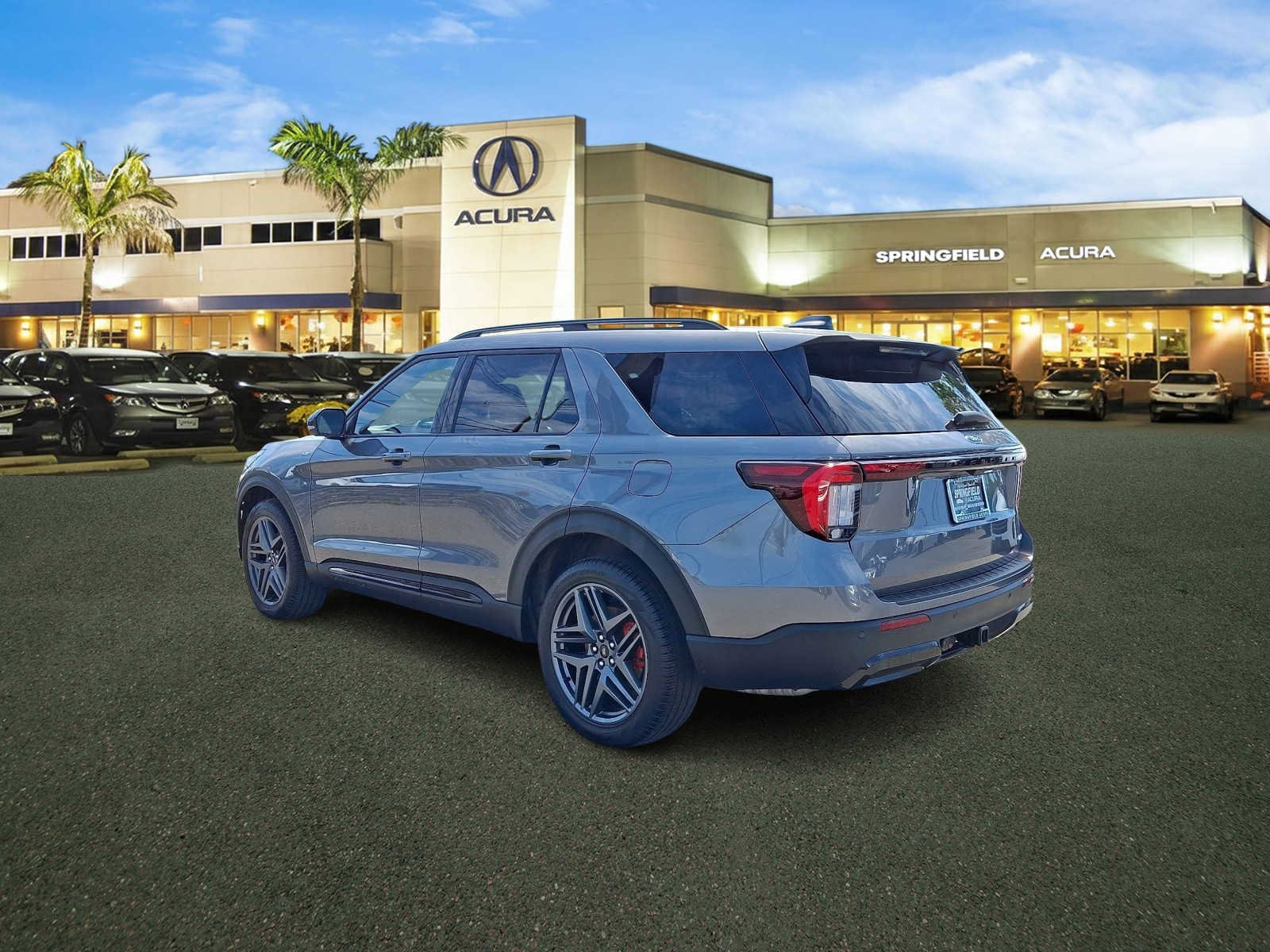 Used 2025 Carbonized Gray Metallic Ford ST-Line image 5