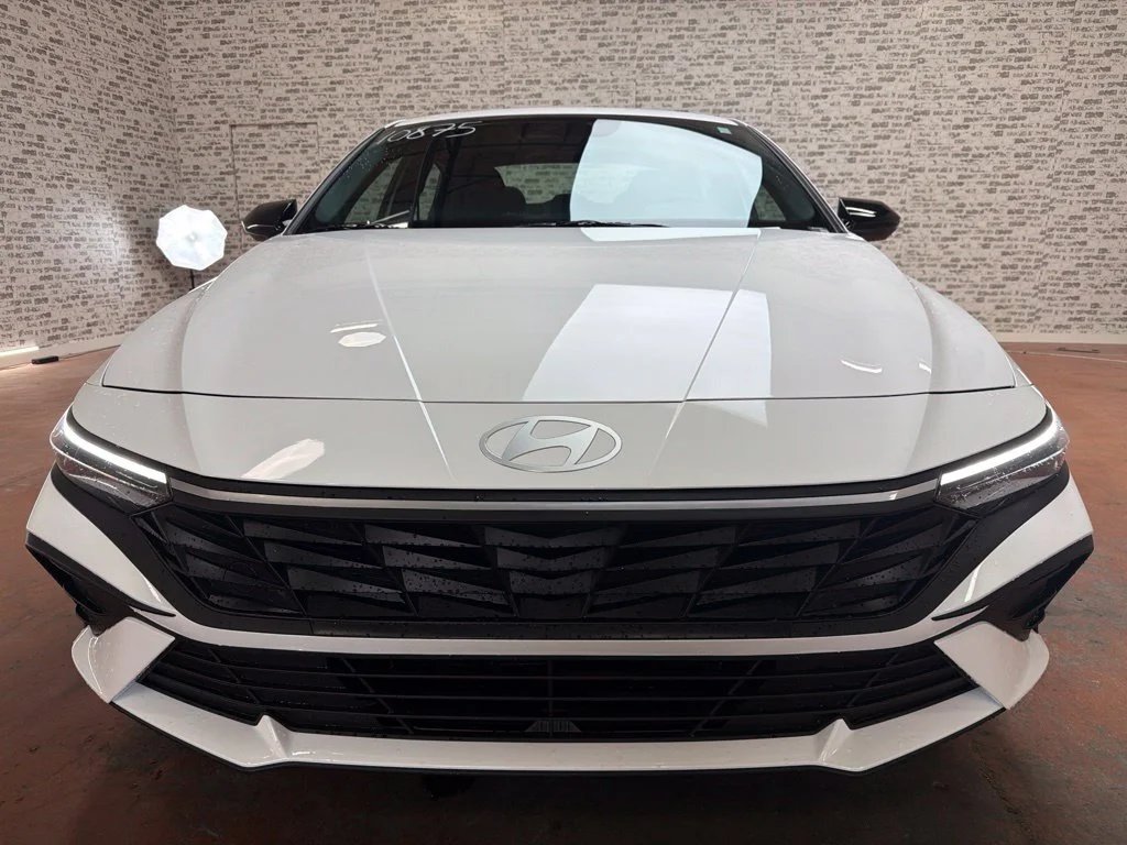 New 2026 Serenity White Hyundai SEL Sport image 2